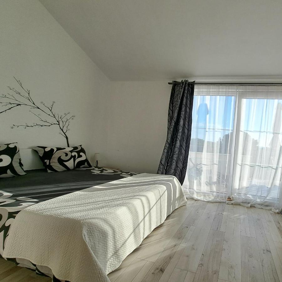 Apartment Oaza Mira Tribalj Екстериор снимка