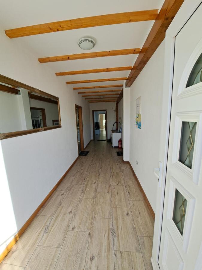 Apartment Oaza Mira Tribalj Екстериор снимка
