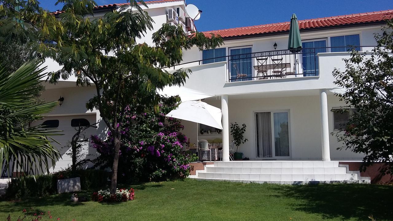 Apartment Oaza Mira Tribalj Екстериор снимка